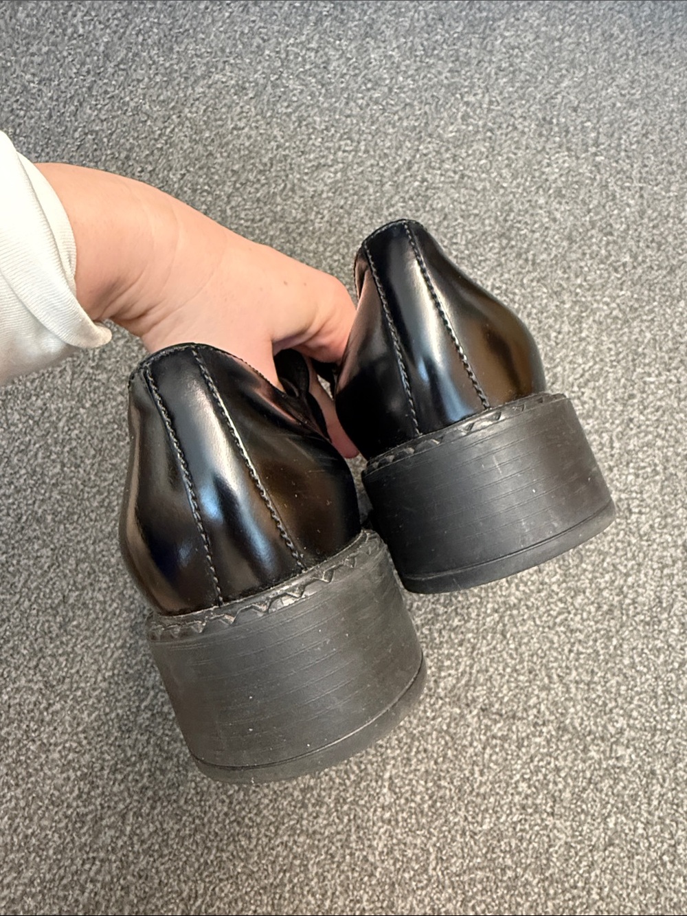 Prada Logo Leather Loafers in Nero - Picture 6 of 14